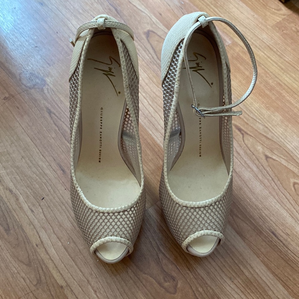 GIUSEPPE ZANOTTI